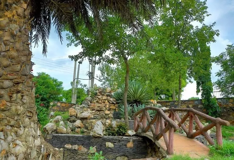 Hotelli Blowsom Farms