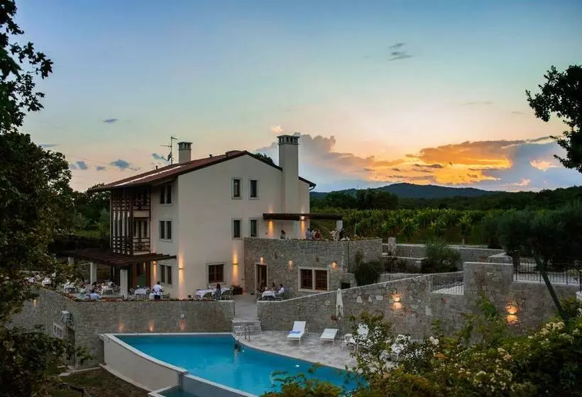 Hotelli Cardo Boutique&wine Resort