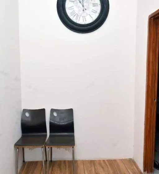 Hotelli Corridor Inn