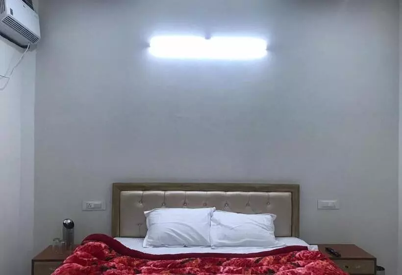 Hotelli Corridor Inn