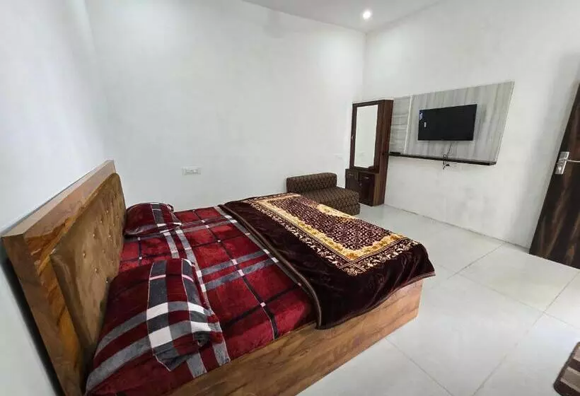 Hotelli Corridor Inn