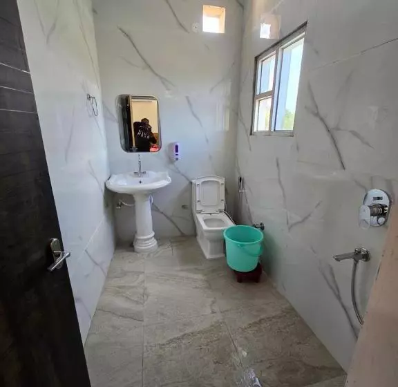 Hotelli Corridor Inn