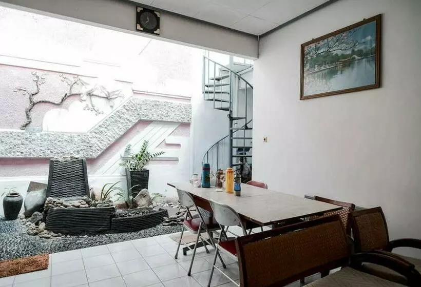 Hotelli Reddoorz Syariah Near Gatot Subroto Lampung 4