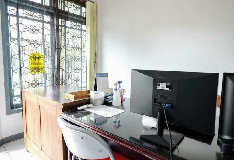 Otel Reddoorz Syariah Near Gatot Subroto Lampung 4