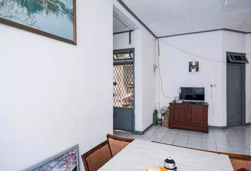 Hotelli Reddoorz Syariah Near Gatot Subroto Lampung 4