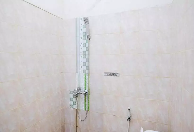 Hotelli Reddoorz Syariah Near Gatot Subroto Lampung 4