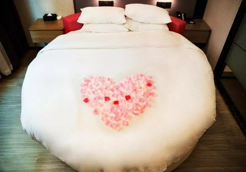 هتل Up And In Guizhou Qian Southwest Xingyi City Mengle City