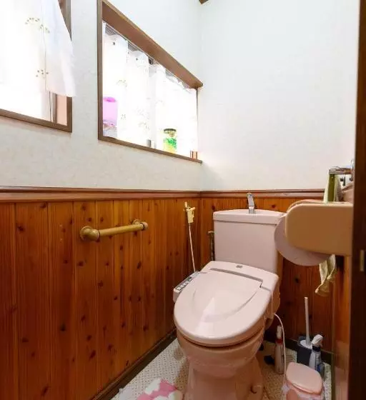 ペンション すなだの家