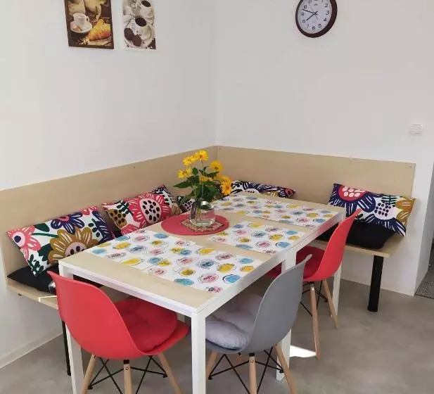 ペンション Penzion Eno