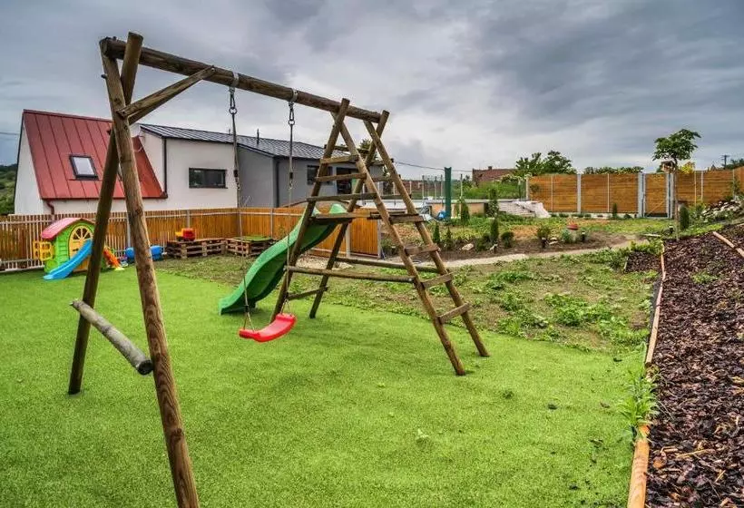 ペンション Penzion Eno