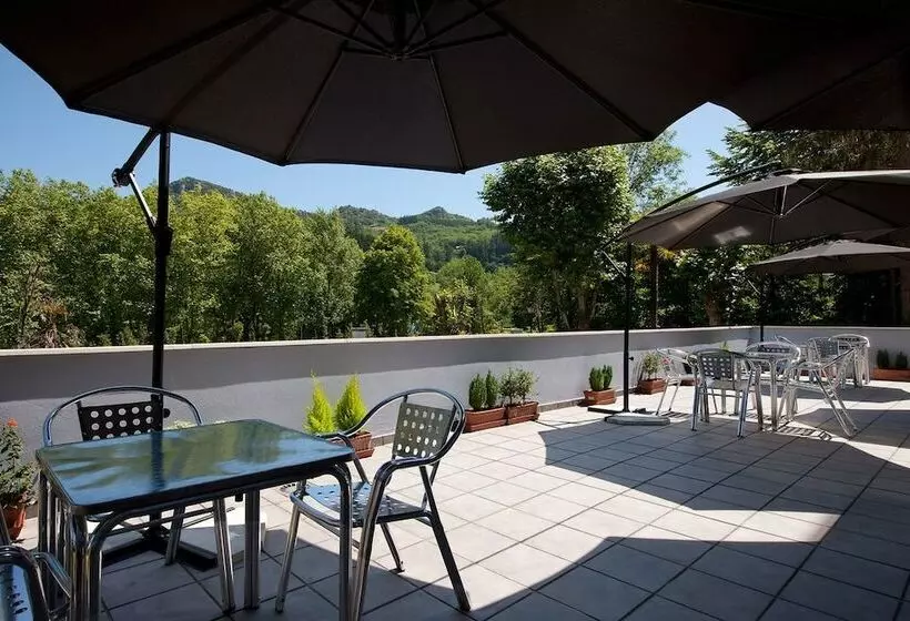 Отель Balneario Areatza