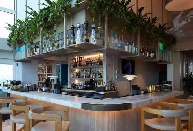 בית מלון כפרי Beach House Fort Lauderdale, a Hilton Resort