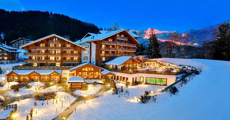 Hotell Chalet Royalp Hôtel & Spa