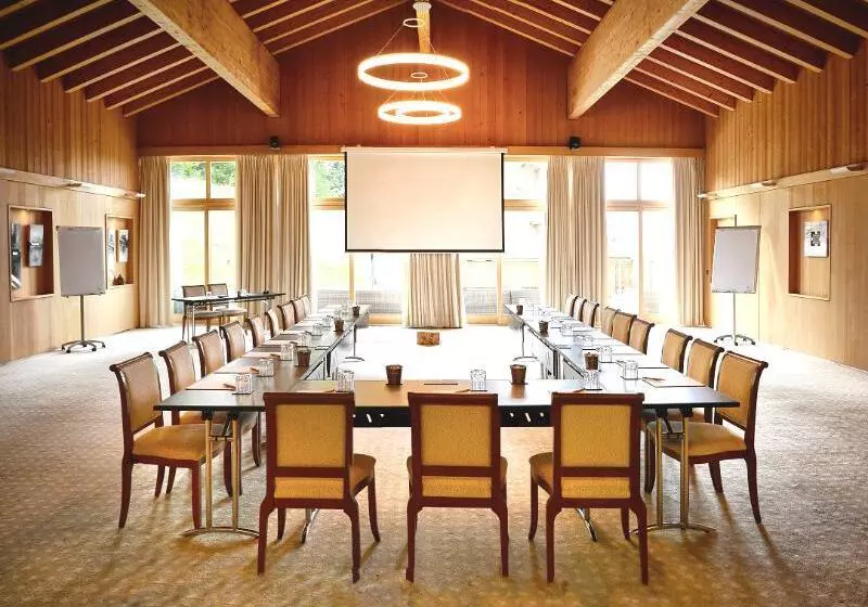 Hotell Chalet Royalp Hôtel & Spa