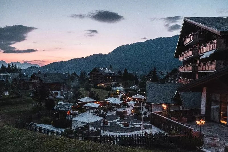 Hotell Chalet Royalp Hôtel & Spa