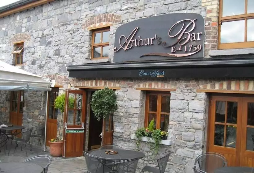 בית מלון כפרי Court Yard