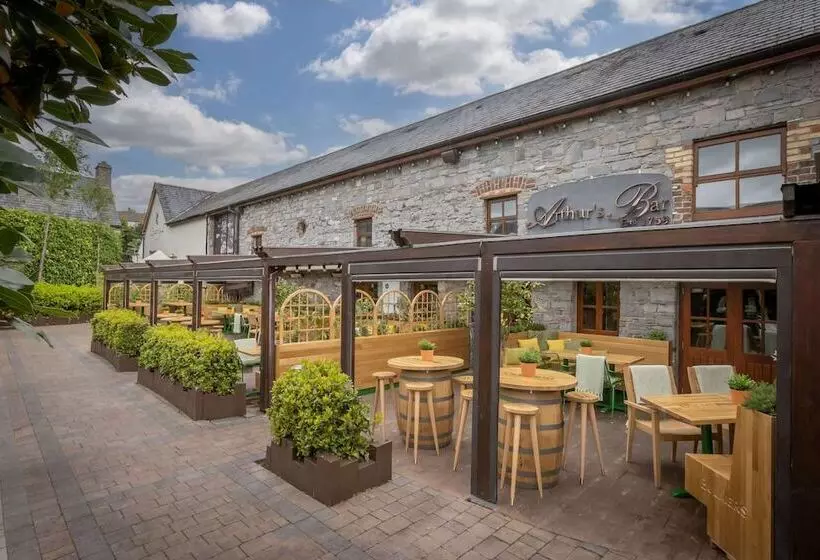 בית מלון כפרי Court Yard