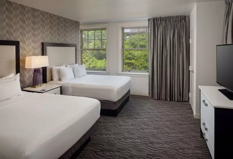 Doubletree Suites By Hilton Hotel Detroit Downtown Fort Shelby