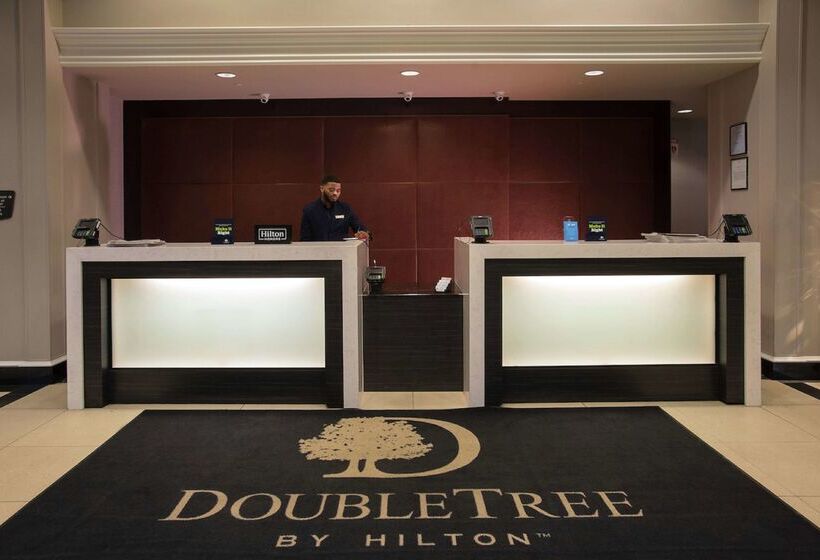 Doubletree Suites By Hilton Hotel Detroit Downtown   Fort Shelby