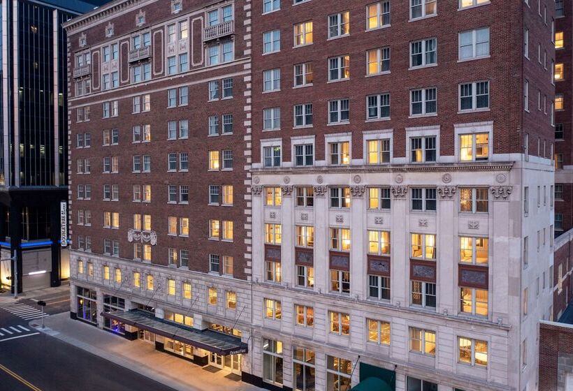 Doubletree Suites By Hilton Hotel Detroit Downtown   Fort Shelby