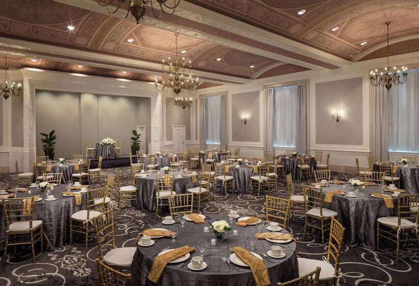 Doubletree Suites By Hilton Hotel Detroit Downtown   Fort Shelby