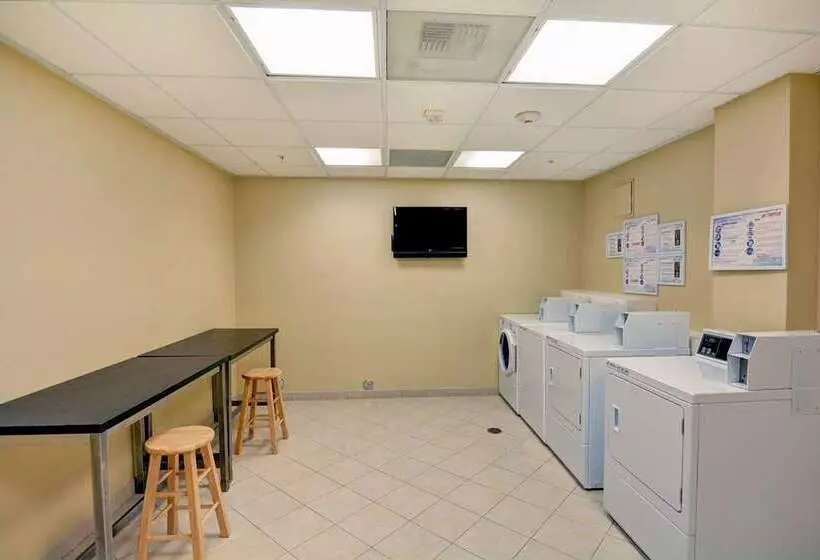 酒店 Embassy Suites By Hilton Valencia