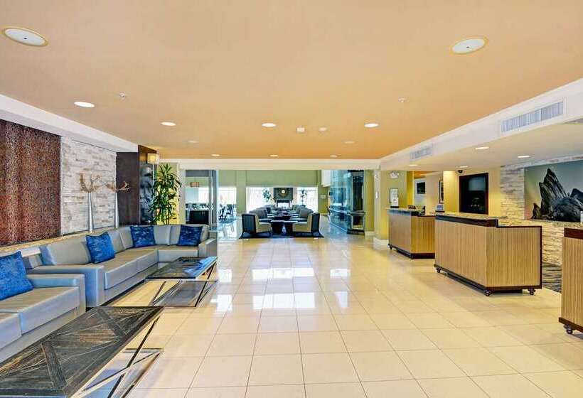 בית מלון כפרי Embassy Suites By Hilton Valencia