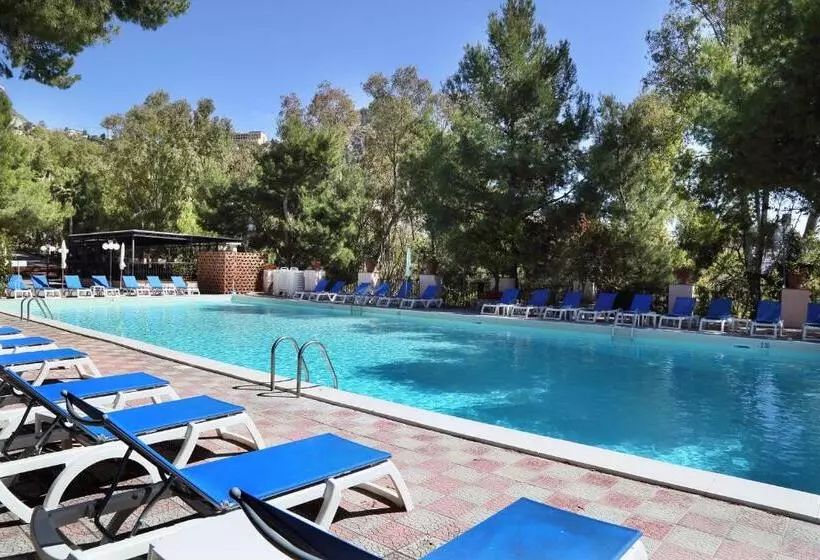 Отель Excelsior Palace