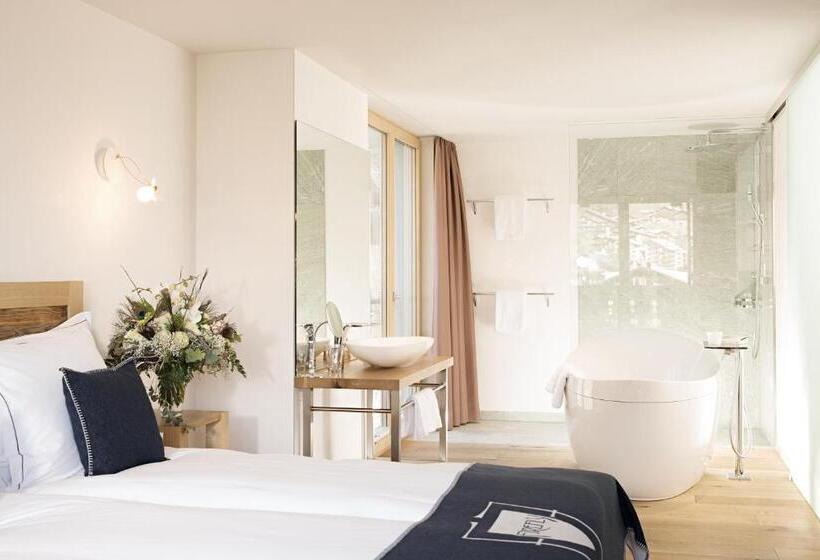 فندق Firefly Luxury Suites