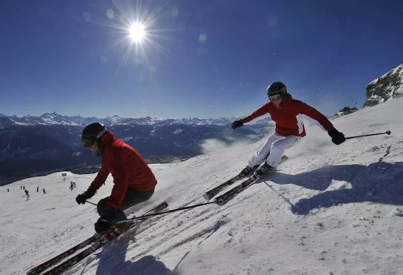 Guarda Golf Hotel & Residences