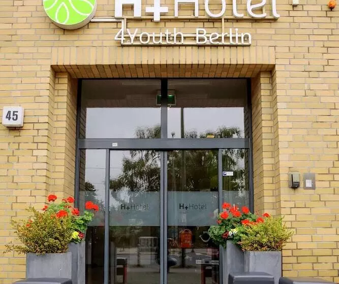 H+ Hotel 4youth