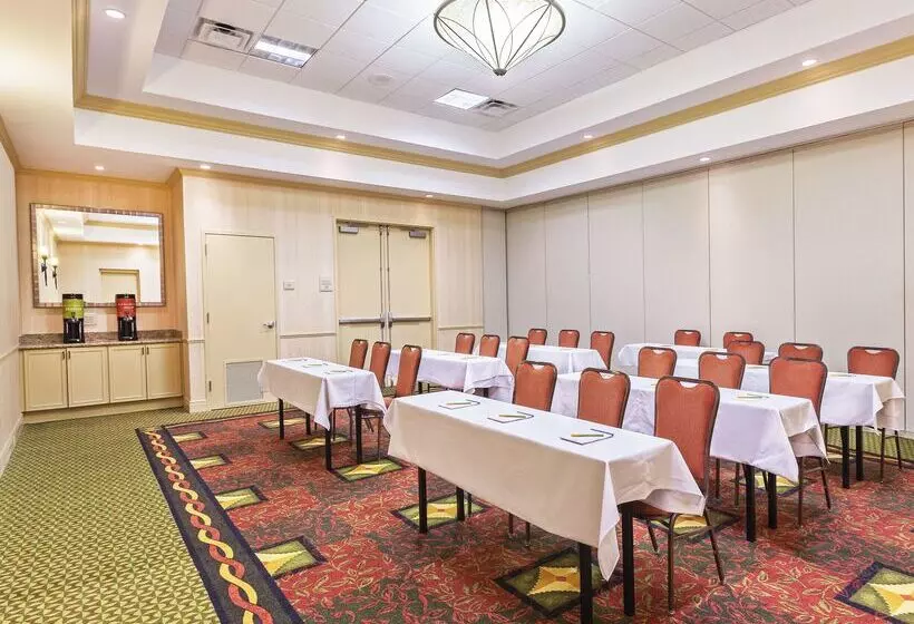 Отель Hilton Garden Inn Corpus Christi