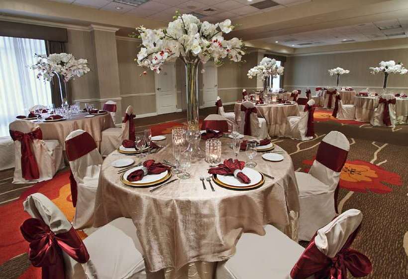 בית מלון כפרי Hilton Garden Inn Fort Lauderdale Airport Cruise Port