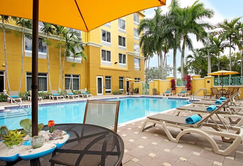 בית מלון כפרי Hilton Garden Inn Fort Lauderdale Airport Cruise Port