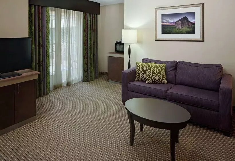 هتل Hilton Garden Inn Hartford North/bradley Int L Airport