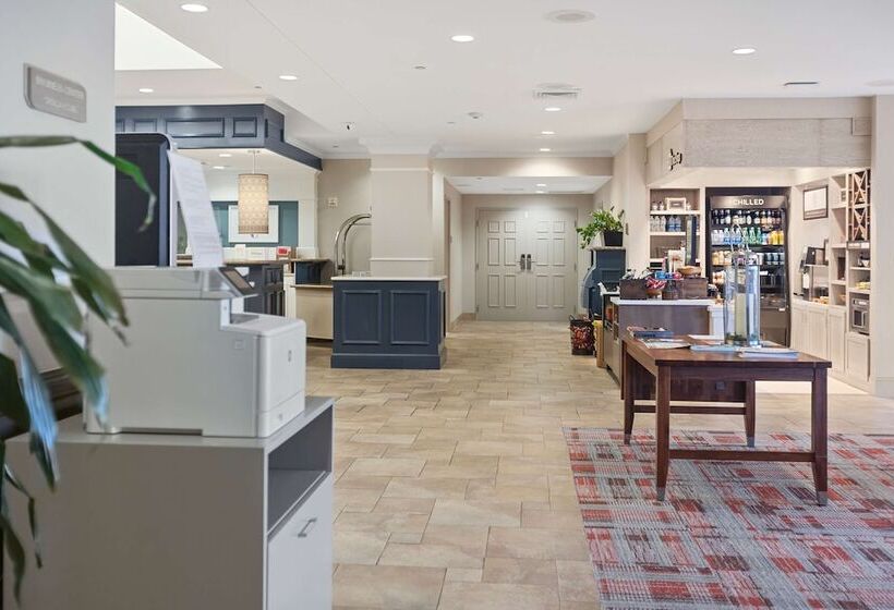 فندق Hilton Garden Inn New Orleans French Quarter/cbd