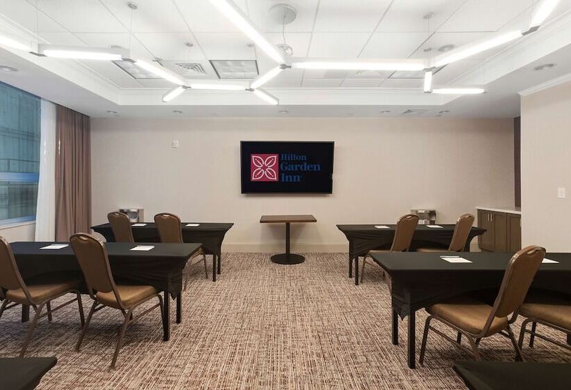 فندق Hilton Garden Inn New Orleans French Quarter/cbd