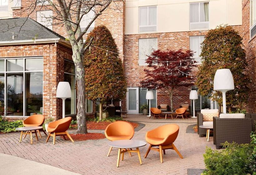 בית מלון כפרי Hilton Garden Inn Providence Airport/warwick
