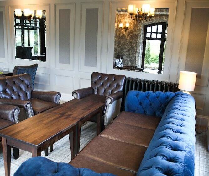 فندق Mulroy Woods