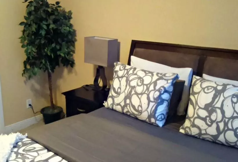 هتل Pelican Executive Suites