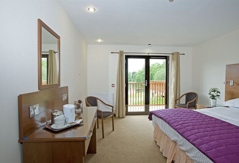 فندق The Lodge On The Loch Of Aboyne Restaurant With Rooms