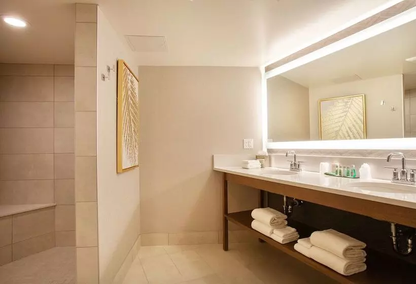 Riverside Hotel, Bw Premier Collection