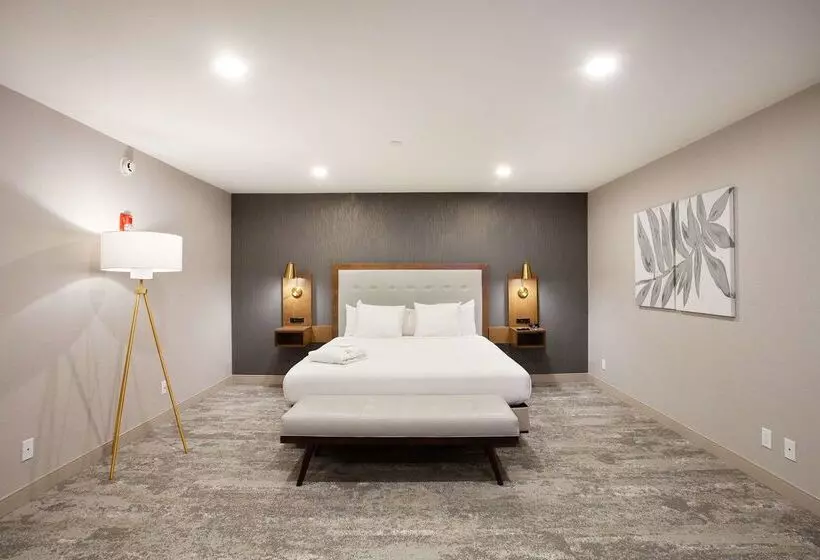 Riverside Hotel, Bw Premier Collection