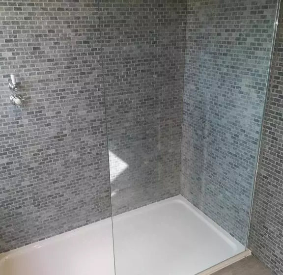 ユースホステル The Queen S Head