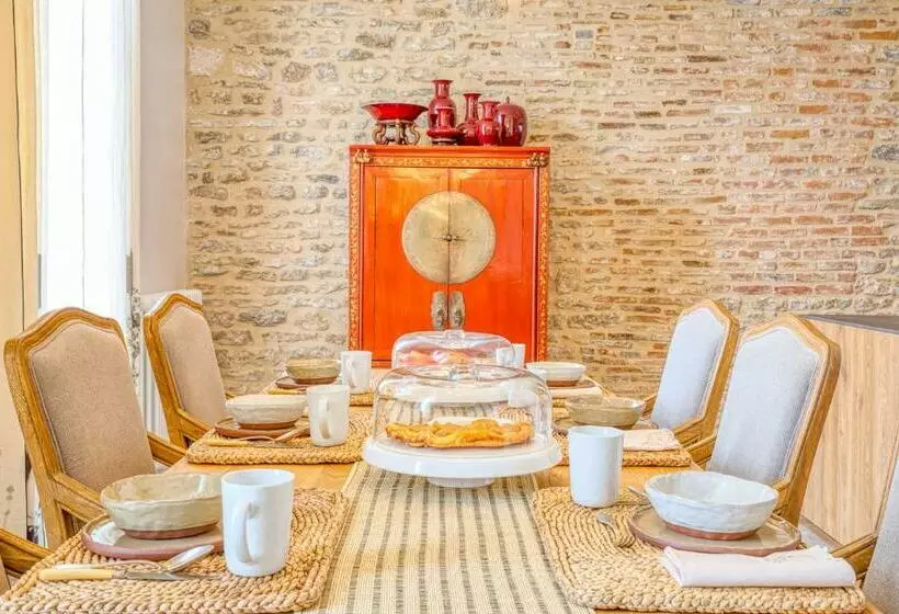 Aamiaismajoitus (B&B) Villa Figue Blanche