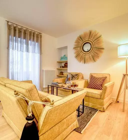 Aamiaismajoitus (B&B) Villa Figue Blanche