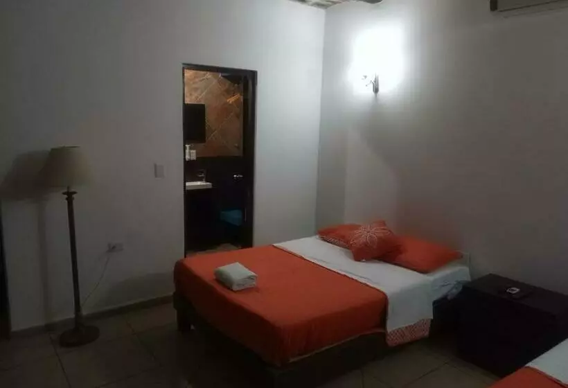 Antique Hotel Boutique Garcia