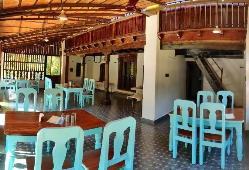 Hôtel Areca County