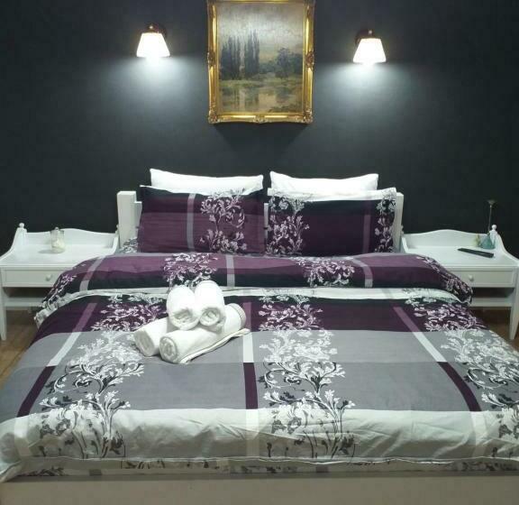 فندق Casa Bunicii Carbunari