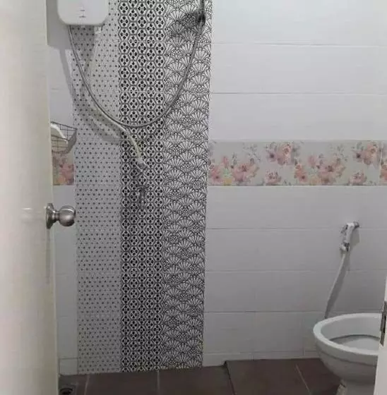 Hotelli Chawalee Place